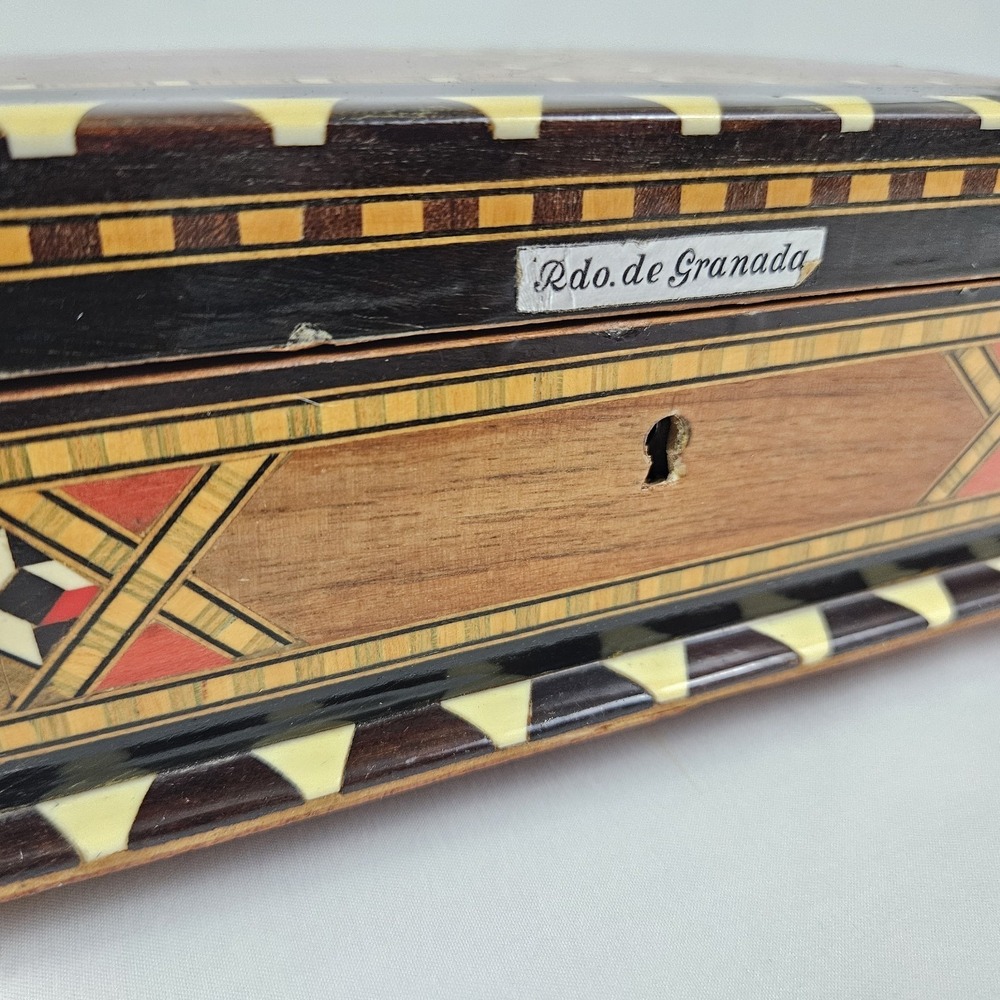 Spanish Marquetry Laquered Jewelry Box Musical Mosaic Vintage Mid-Century - Picture 7 of 11